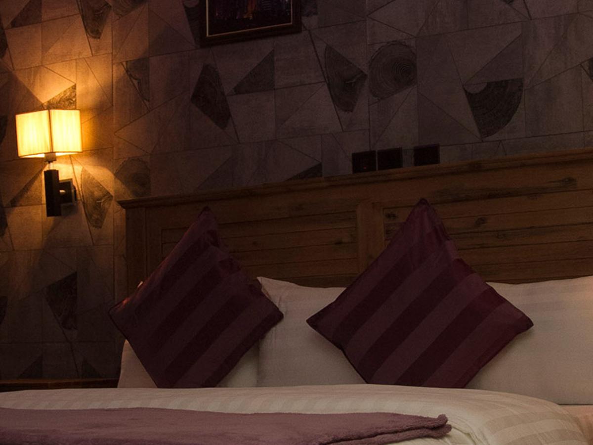 Villa Toscana Hotel And Suits Lagos Extérieur photo